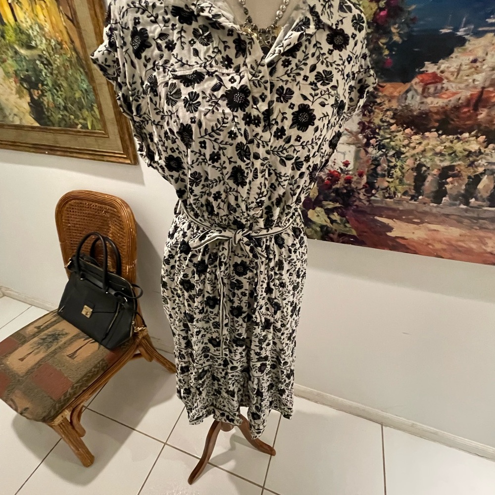 Lucky Brand Black and White Floral Midi Dress